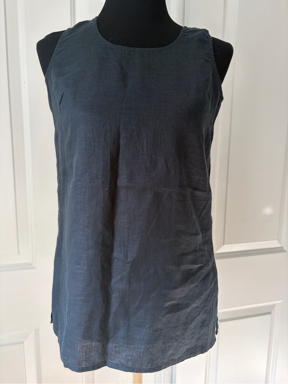 Lord & Taylor Sleeveless Linen Tank Top